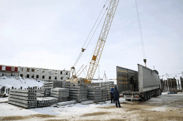 На Ямале осенью 100 семей отпразднуют новоселья