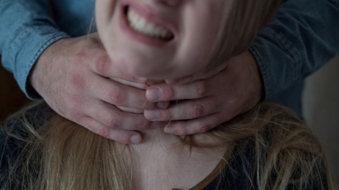 Житель Лабытнанги раскаялся в убийстве женщины