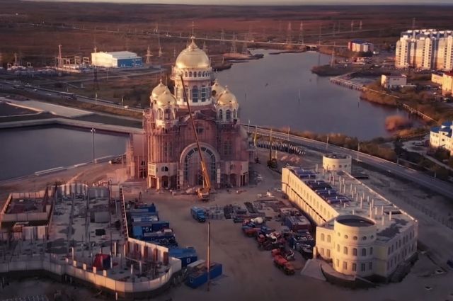 В строящемся салехардском храме произошел пожар