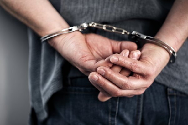 Житель Салехарда приговорён к большому сроку за убийство женщины