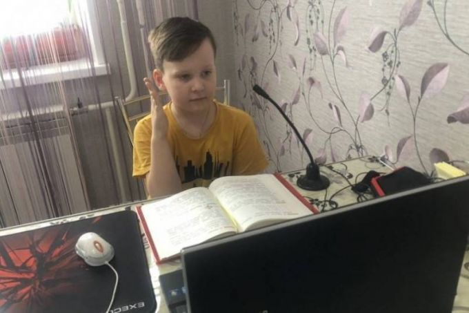 На Ямале ученики среднего и старшего звена школ уходят на «дистанционку»