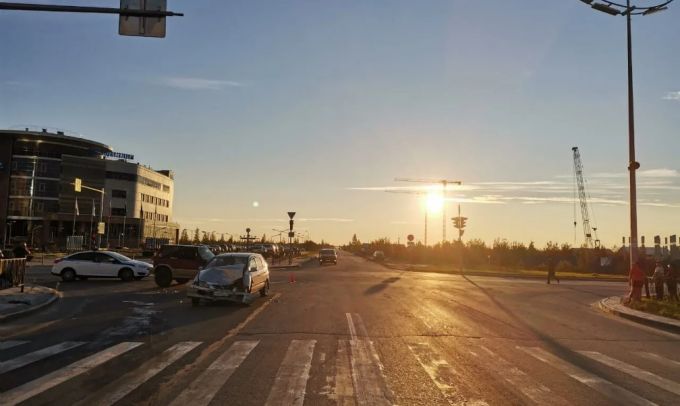 На Ямале столкнулись две иномарки. Есть пострадавшие
