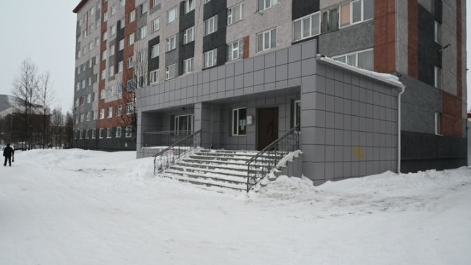 Инвалид в ЯНАО не может попасть домой из-за судебных приставов