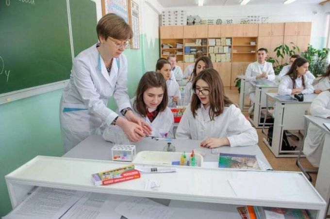 Химия на сто баллов в Ноябрьске: сложно, но возможно