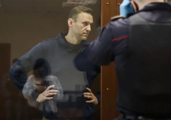 Эксперты не нашли клеветы в высказывании Навального.