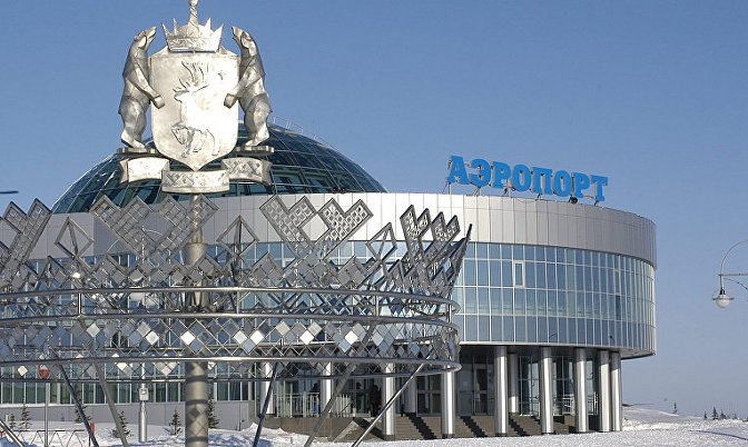В аэропорту Салехарда экстренно садится самолет из Анадыря