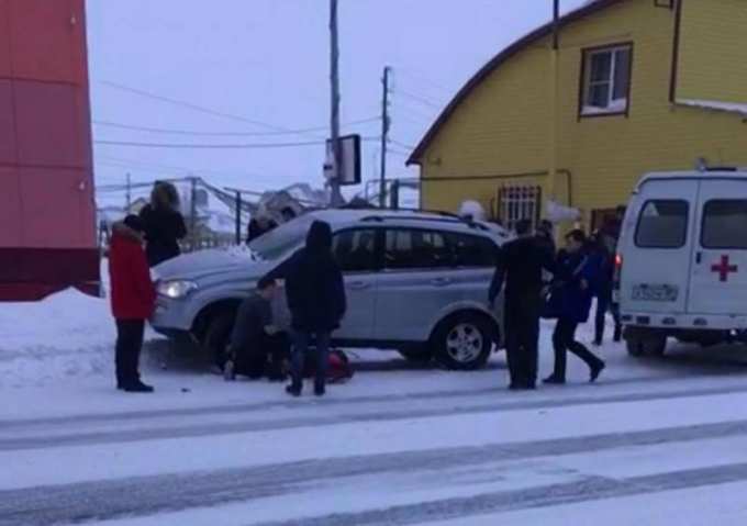 Еще одно ДТП с ребенком: в Тазовском сбили 8-летнюю девочку