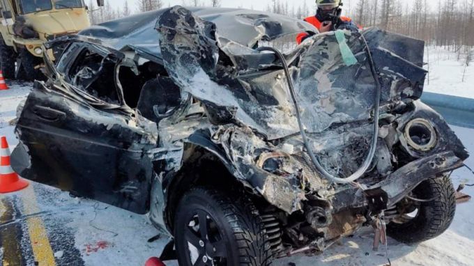 3 человека погибли в ДТП на автодороге Коротчаево - Тазовский