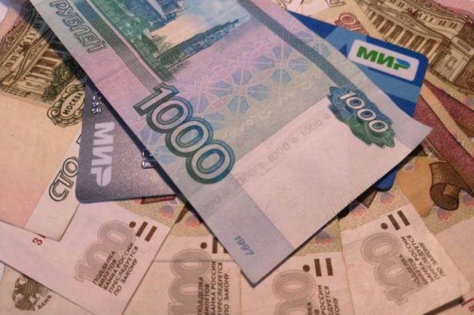 На Ямале все соцпособия начали выплачивать в единые дни