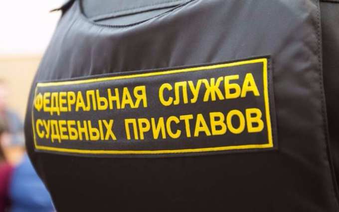 Предпринимательницу из Надыма оставили без одежды