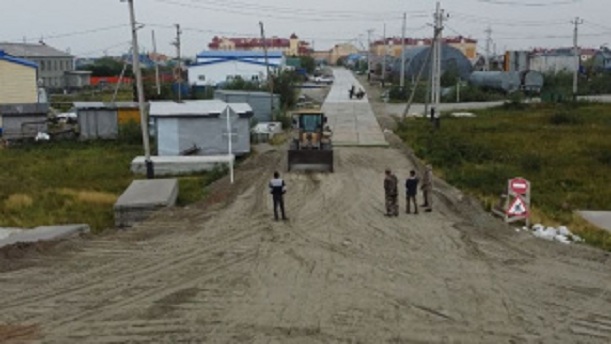 Плиты вместо асфальта. В Белоярске завершается реконструкция центральной улицы