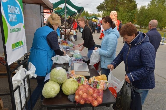 Почти 120 тонн товаров купили ямальцы за время сентябрьских ярмарок
