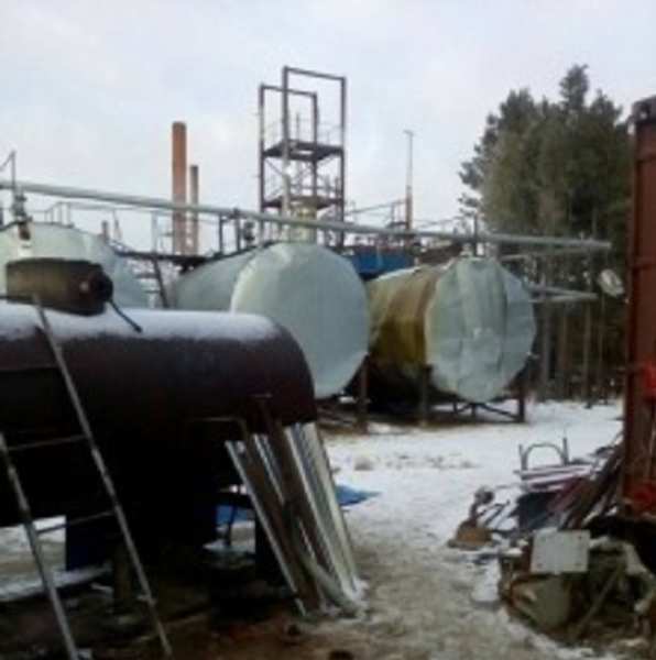 На промбазе известного ямальского бизнесмена загорелся резервуар