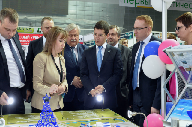 В Новом Уренгое открыли центр оказания услуг для предпринимателей