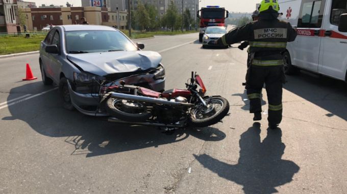 Мотоциклист, пострадавший в ДТП в Ноябрьске, находится в коме