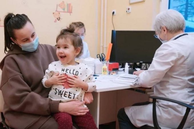 На Ямале ввели бесплатные прививки от ротовируса