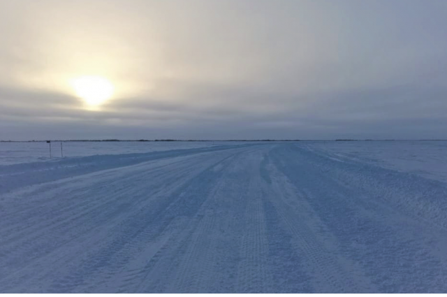 В ЯНАО из-за плохой погоды закрыли зимники