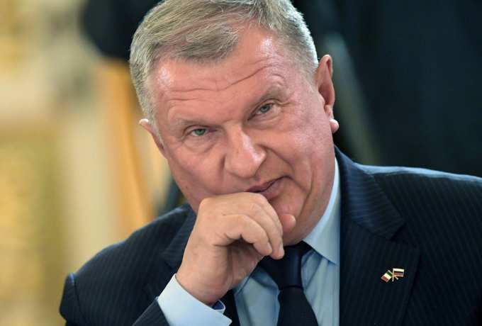 СМИ: ради выполнения задач президента Сечину придется отказаться от налоговых льгот