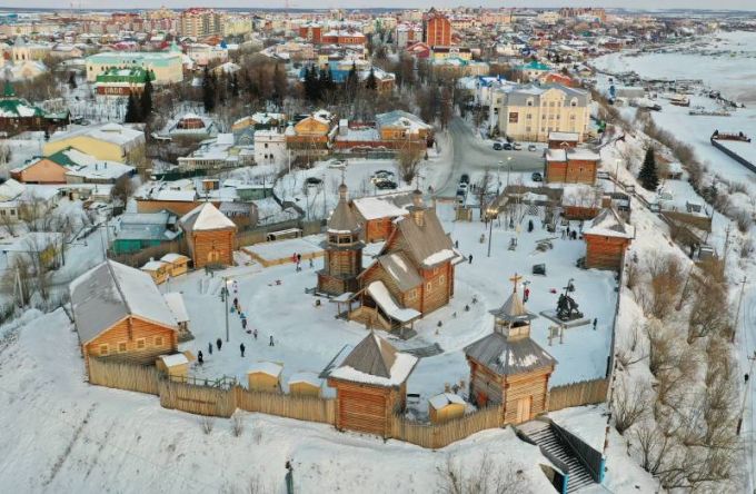 В Обдорском остроге попрощались с полярной ночью