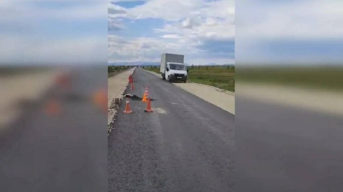 Водитель сбил дорожного рабочего на трассе Лабытнанги — Харп
