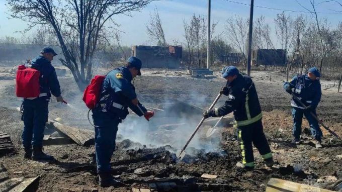 Спасатели из ЯНАО помогут ликвидировать последствия страшного пожара в Курганской области