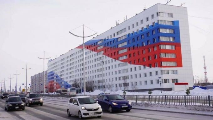 Более 70 домов в Новом Уренгое преобразятся благодаря обновлению фасадов