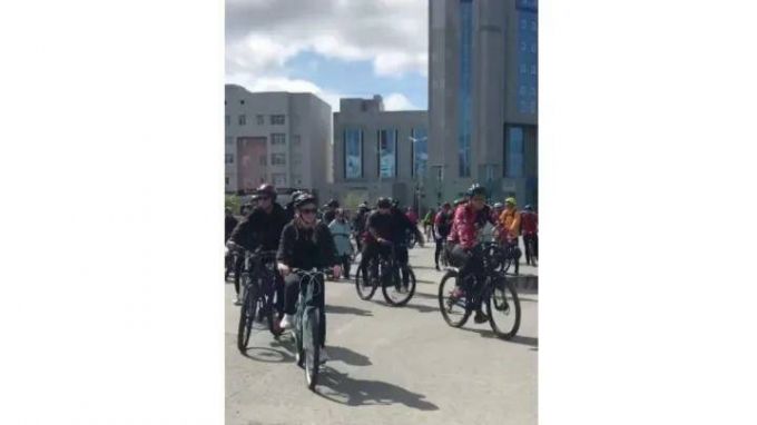 В Новом Уренгое стартовал велопробег до Полярного круга