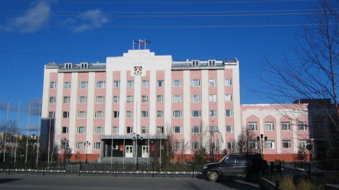 Чиновники надымской администрации «забыли» оплатить купленную технику