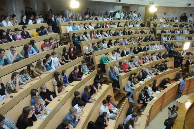 Ямальские студенты могут получить образовательную субсидию