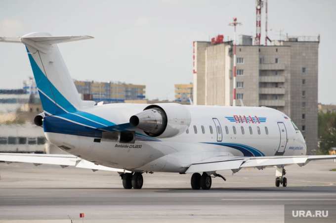 Авиакомпания «Ямал» сообщила о дефектах самолетов Sukhoi Superjet 100