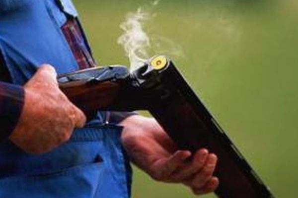Жительница Ямала случайно выронила заряженное ружье и застрелила супруга