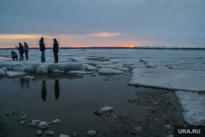 В ЯНАО начался ледоход на реках.