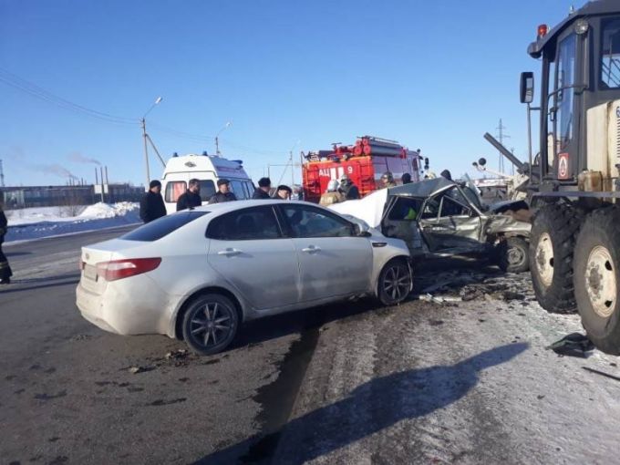 В Новом Уренгое утром произошло смертельное ДТП