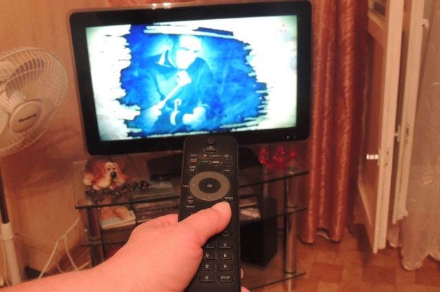 У надымского вахтовика украли плед и телевизор