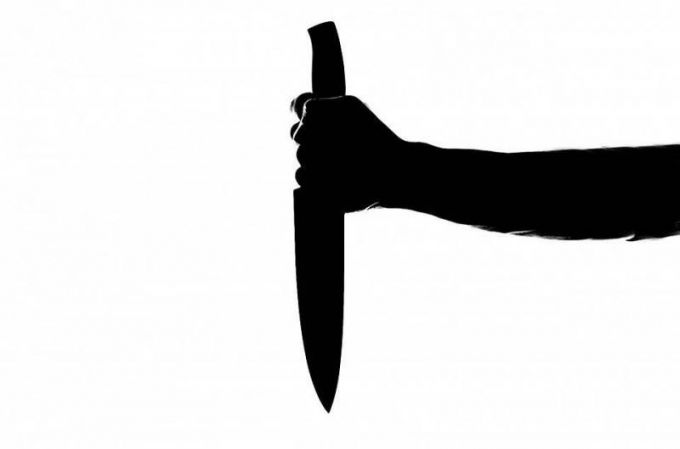 Ямалец пришел в гости к брату и получил удар ножом