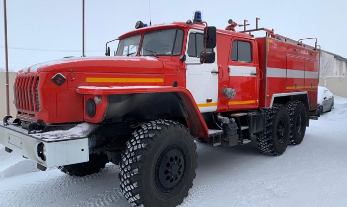 В Пуровском районе на пожаре спасли парализованную женщину