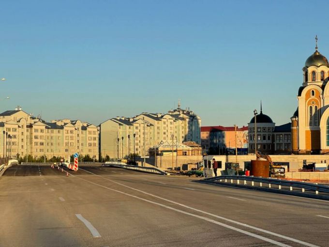 В Салехарде после ремонта открыли движение на мосту через реку Шайтанка