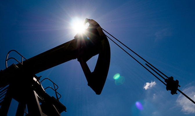 В январе добыча нефти составила 10,949 миллиона баррелей в день