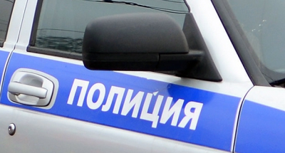 Сотрудниками ОМВД России по Пуровскому району устанавливается лицо, подозреваемое в краже денежных средств из кафе г. Тарко-Сале