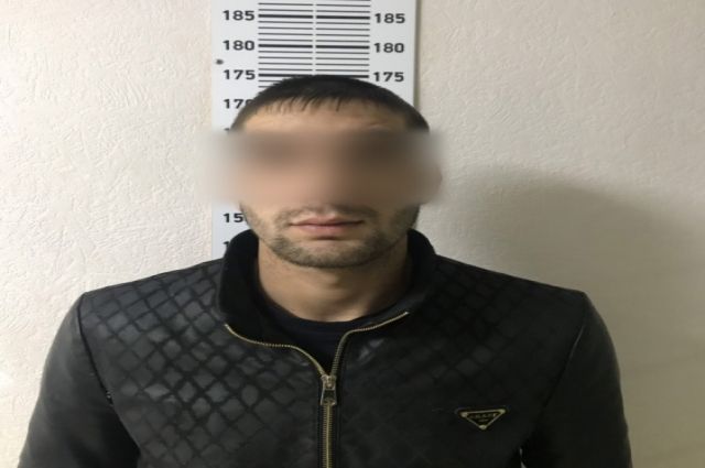 Полицейские вычислили мошенника, продававшего ямальцам стройматериалы