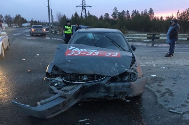 В ЯНАО дорогу не поделили Hyundai и Sкоdа, есть пострадавший