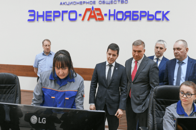 В Ноябрьске губернатору Ямала презентовали систему «Умные сети»