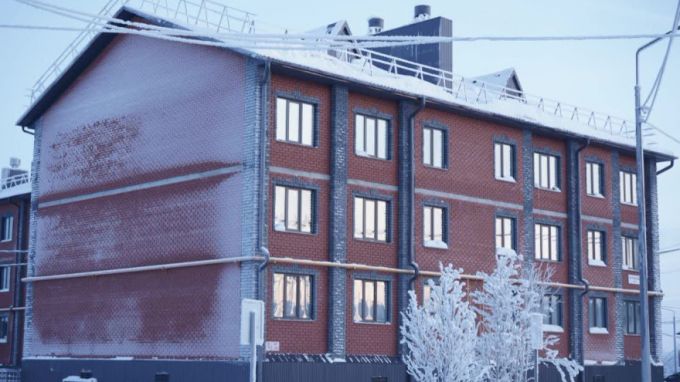 В Салехарде готовят к сдаче дом для участников пилотной жилищной программы