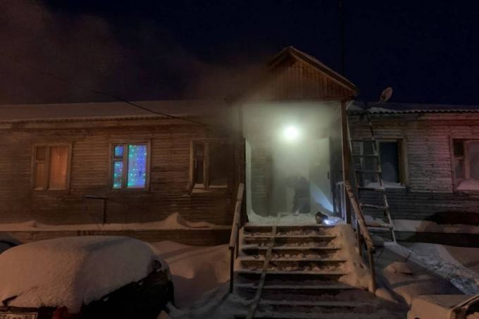 Пожар в Лабытнанги унес жизни двух человек