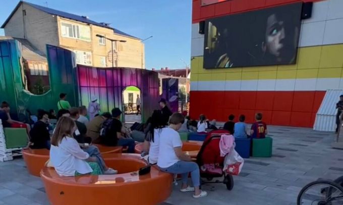 В Тарко-Сале открыли летний кинотеатр