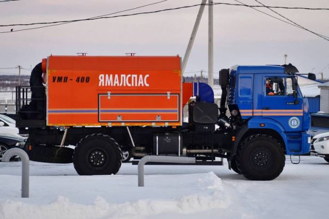 «Ямалспас» представил технику для отогрева машин на зимниках и трассах