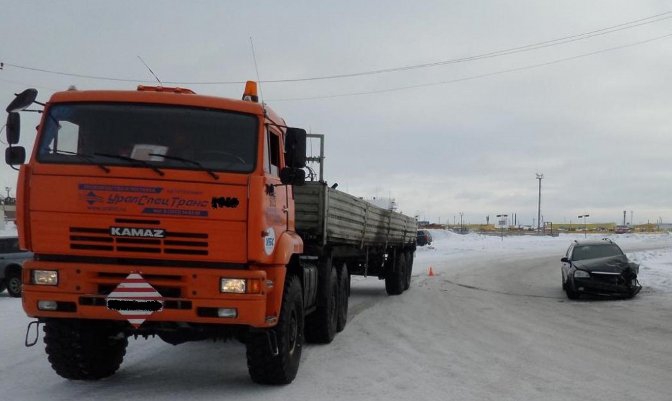 В выходные на ямальских дорогах четыре человека получили травмы 