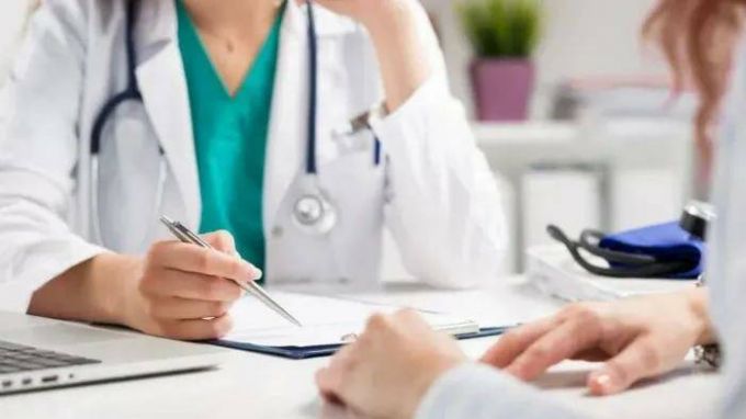 Жителям ЯНАО рассказали о новых правилах оплаты больничных