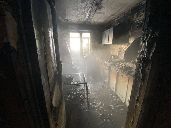 В Губкинском из горящего дома эвакуировали 21 человека