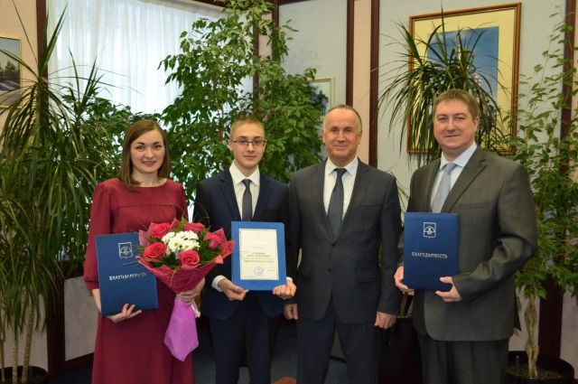 Надымскому школьнику вручили благодарность губернатора Ямала